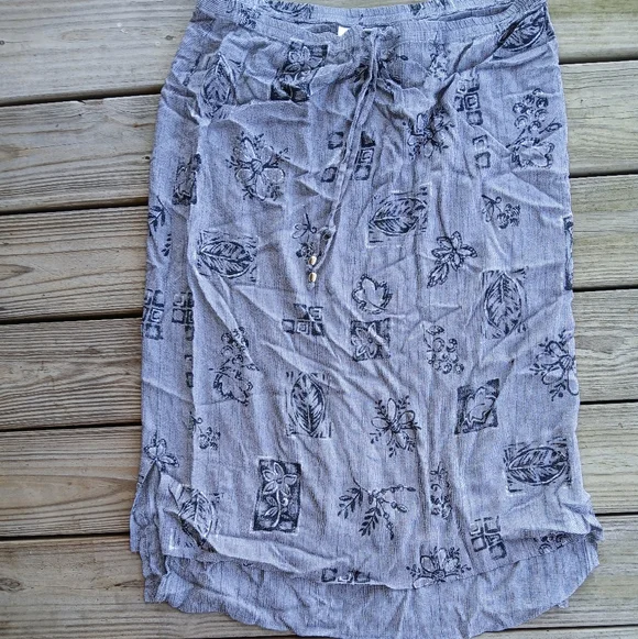 Vintage Y2K Fashion Bug Skirt - Picture 15 of 16